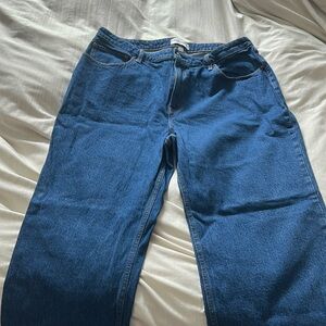 Abercrombie 90s relaxed Jean high rise curve love